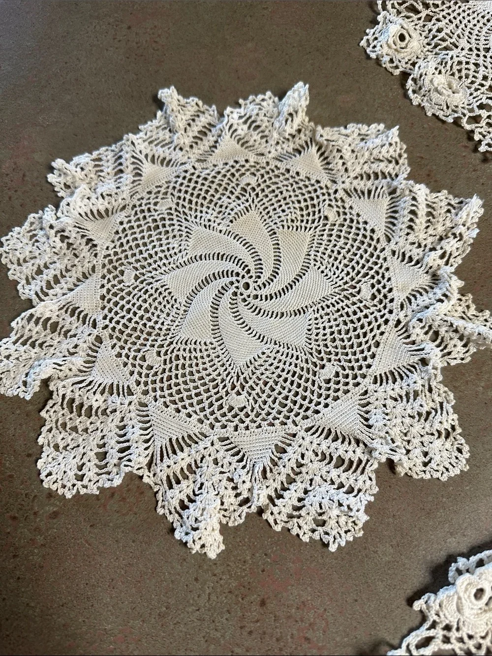 Vintage Handmade Crochet Lace Doilies White Set of 4 Pinwheel Rose